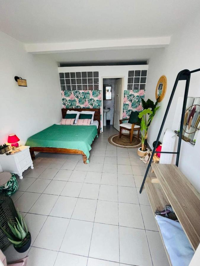 Bed and Breakfast L'Est-Capade Сент-Андре Экстерьер фото